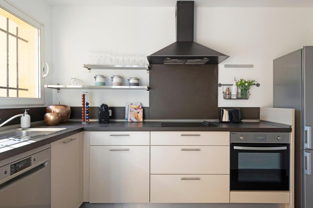 Select'Sohome - La Fossette - Appartement Pour 6 Personnes Avec Terrasse !- Fos-02 Le Lavandou Zewnętrze zdjęcie